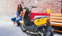 雅迪车主爆料事件视频播放,揭秘电动车行业潜规则